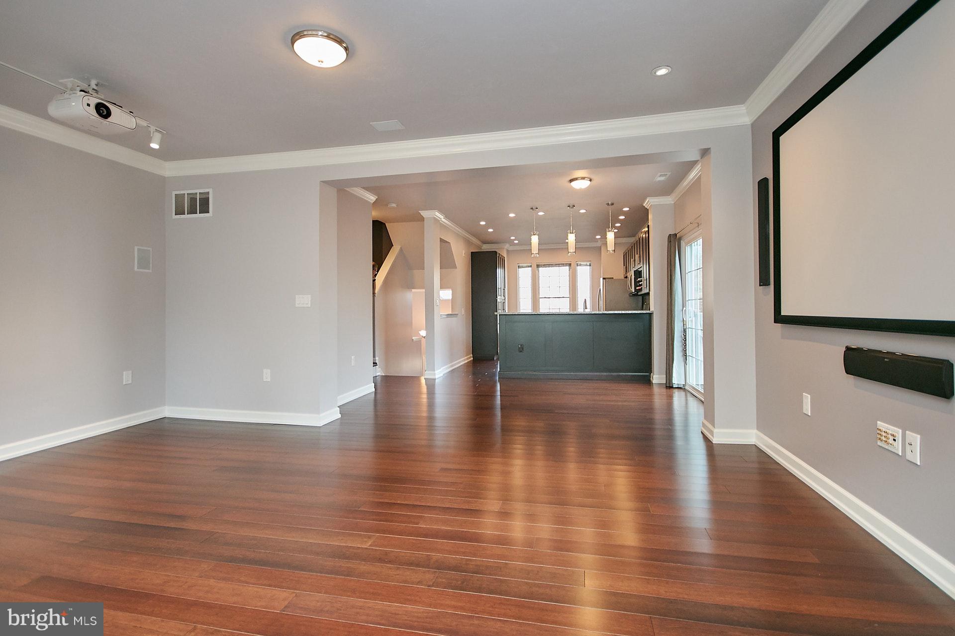 RANDOM HILLS LAND BAY - Residential