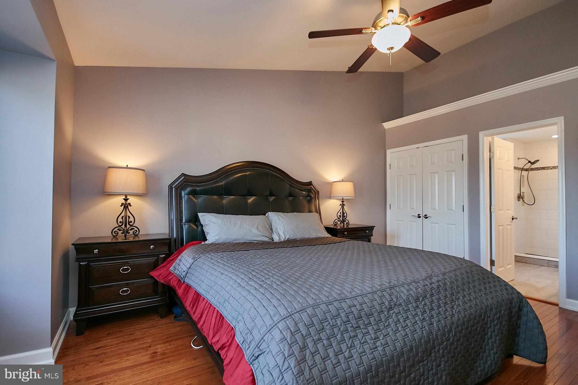 RANDOM HILLS LAND BAY - Residential