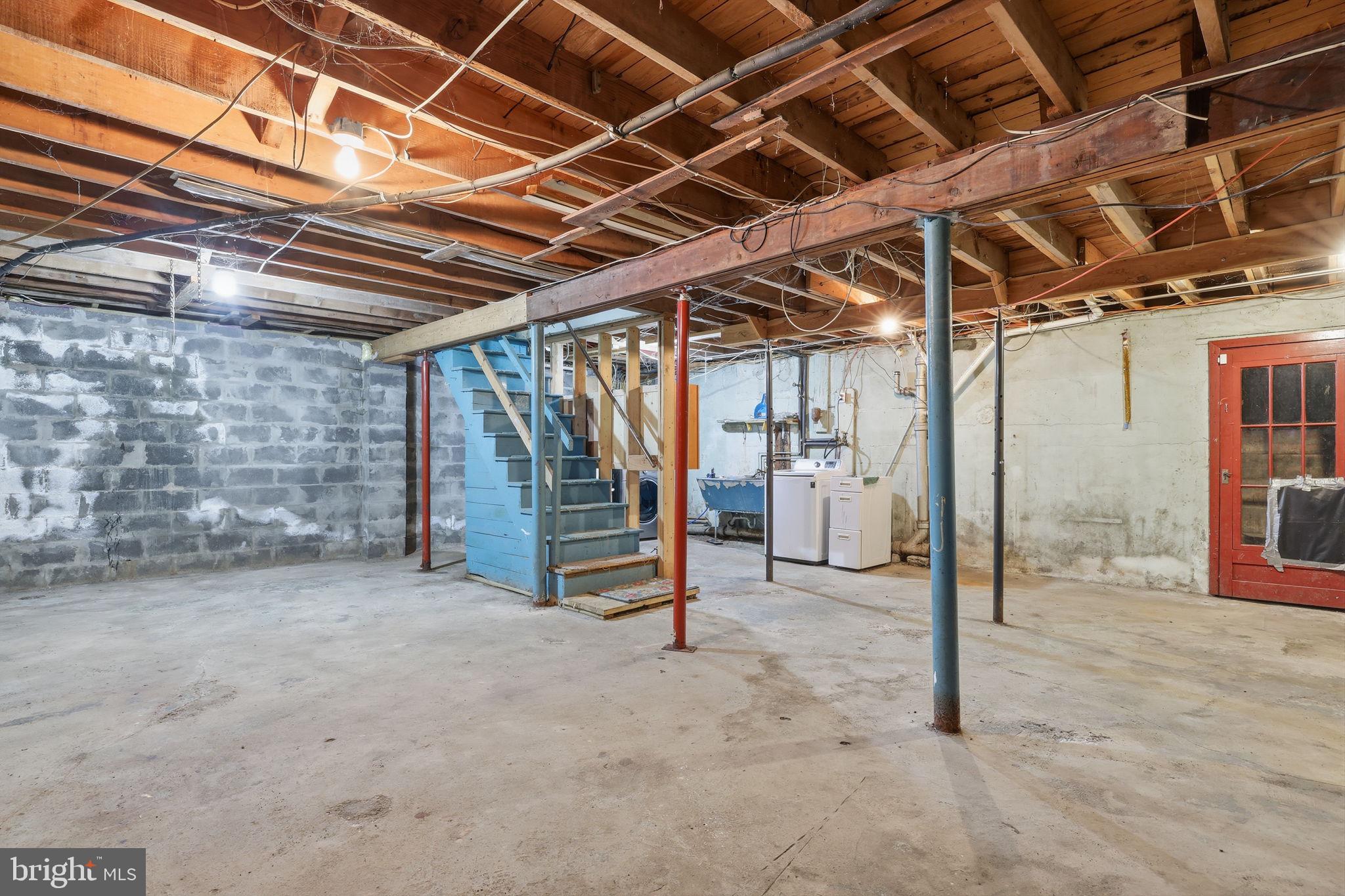 WINDER VIL - Residential