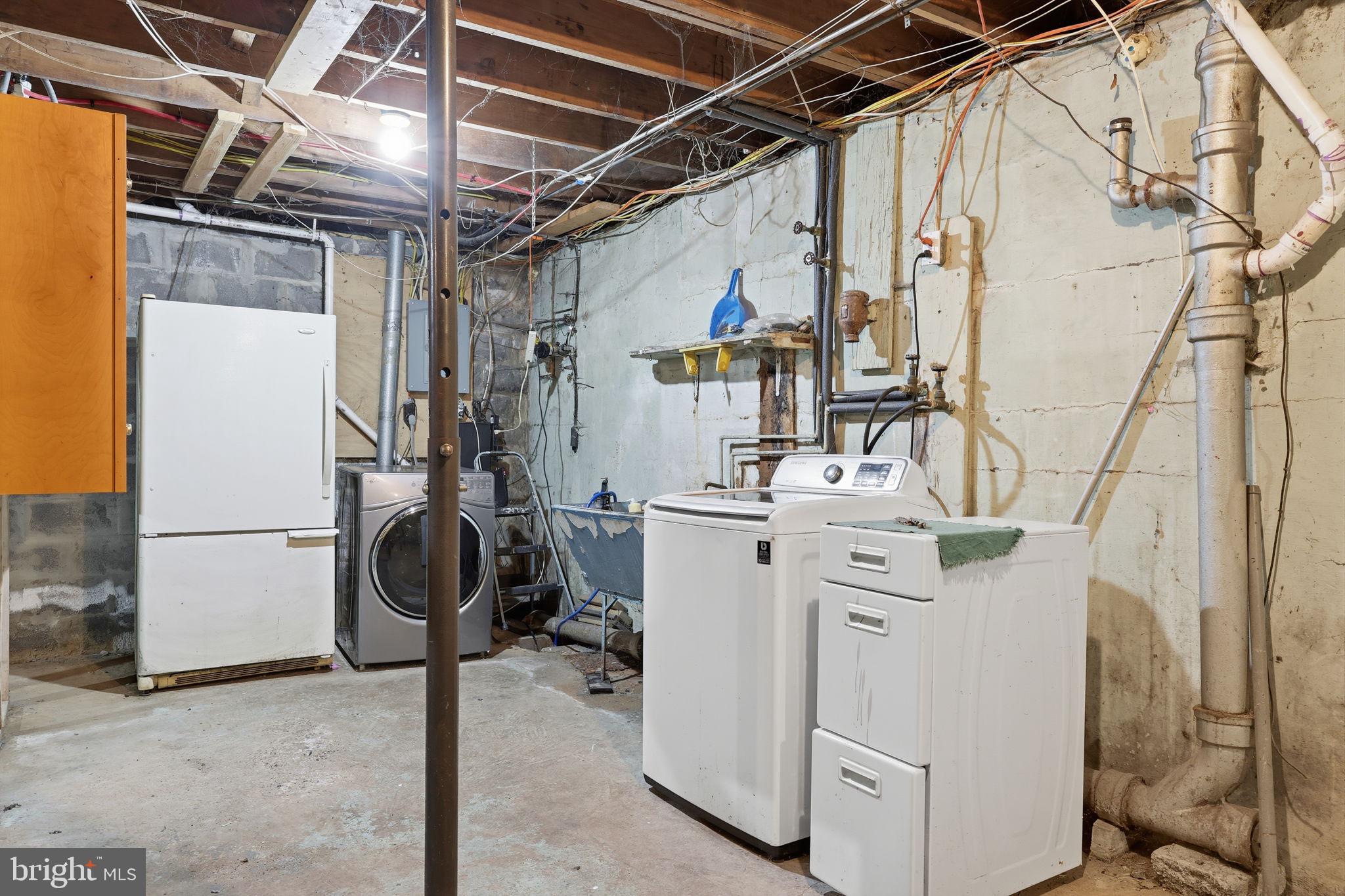 WINDER VIL - Residential