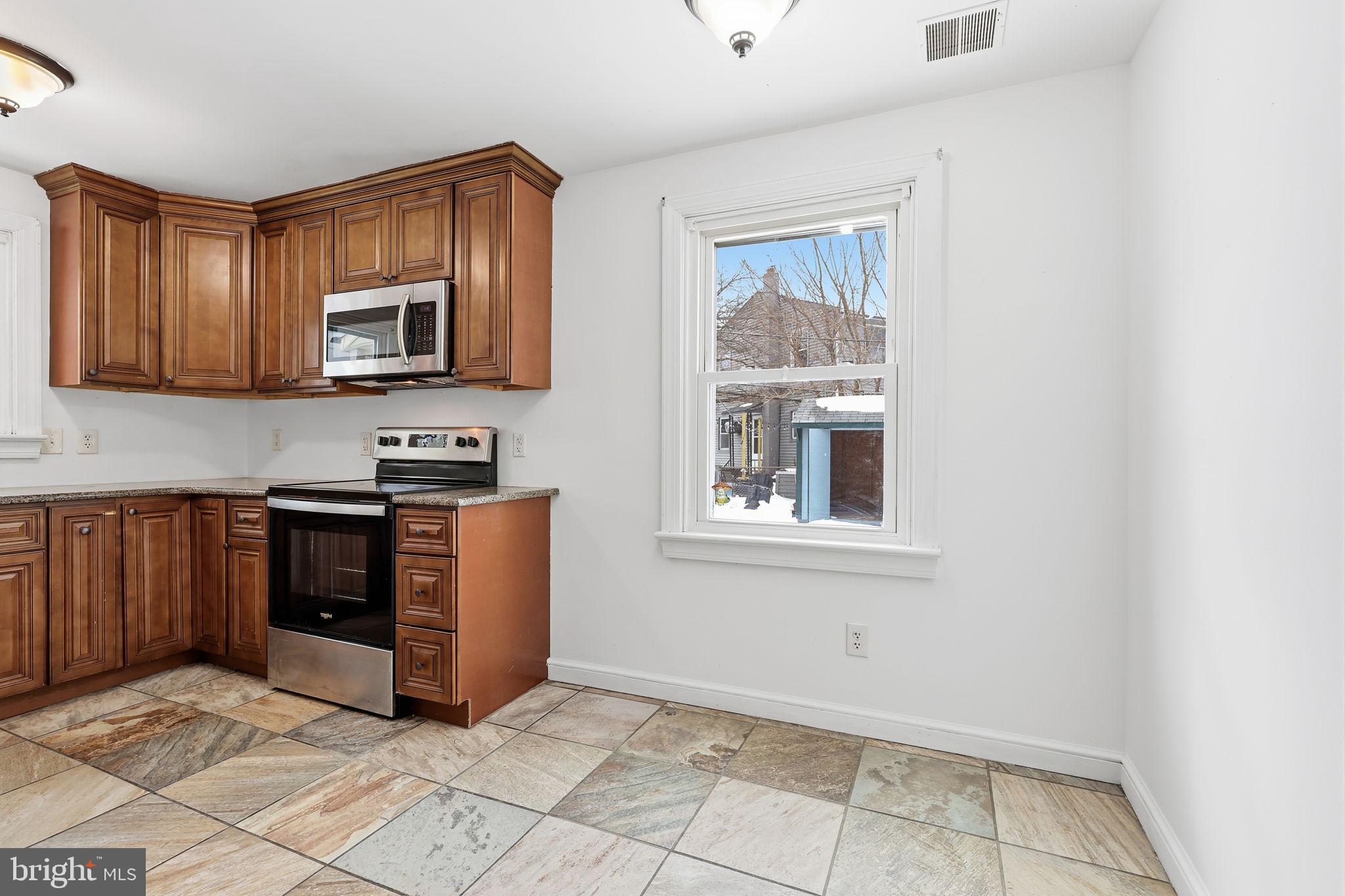 WINDER VIL - Residential