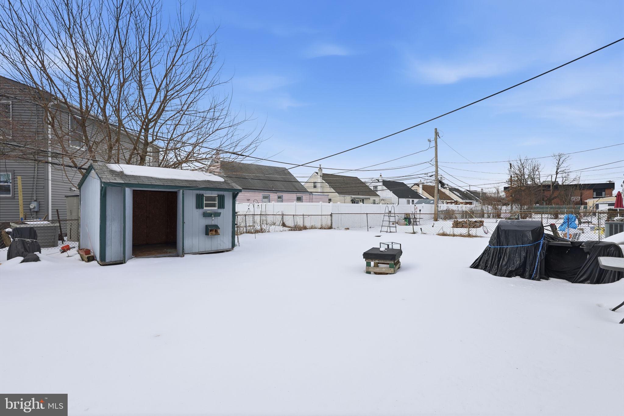 WINDER VIL - Residential