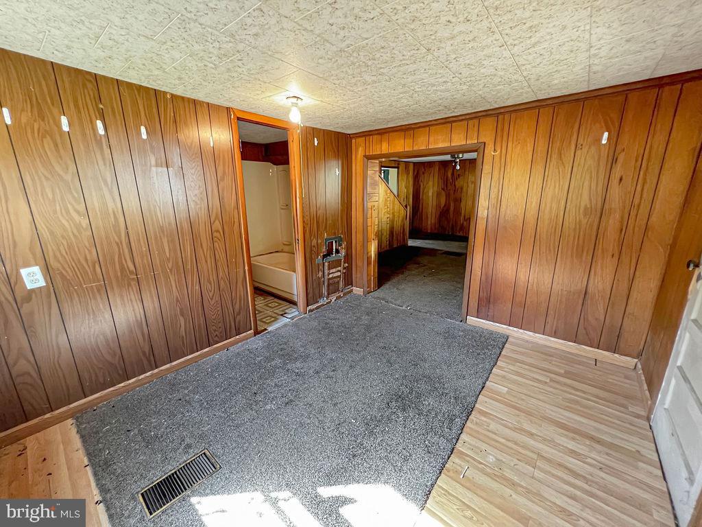 3607 CHESTNUT HILL ROAD