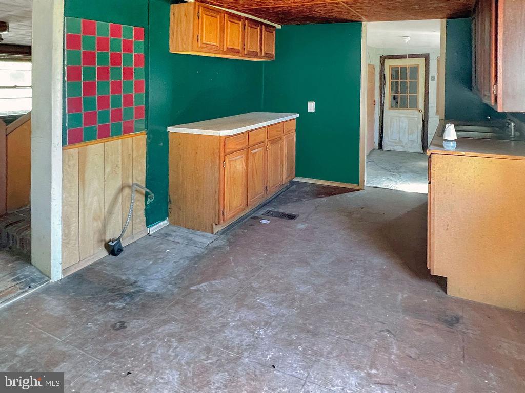 3607 CHESTNUT HILL ROAD