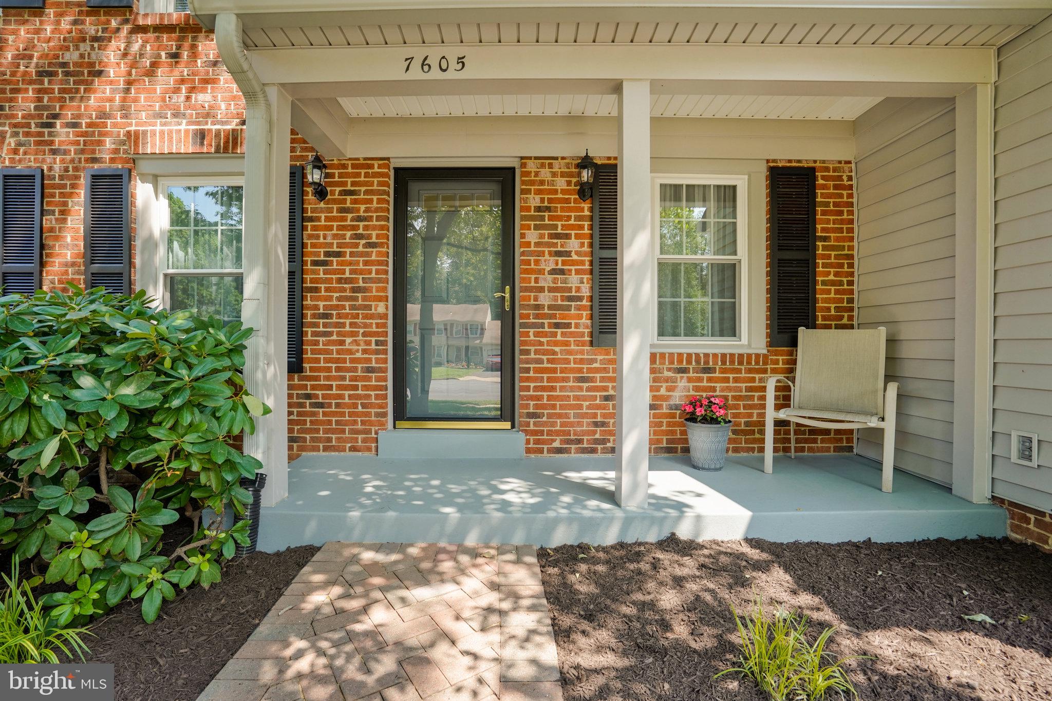 7605 BERTITO LANE