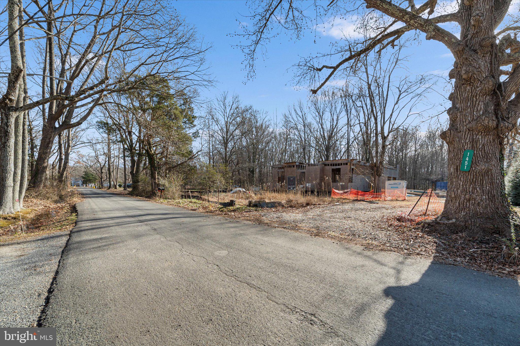 1451 SHADY REST ROAD