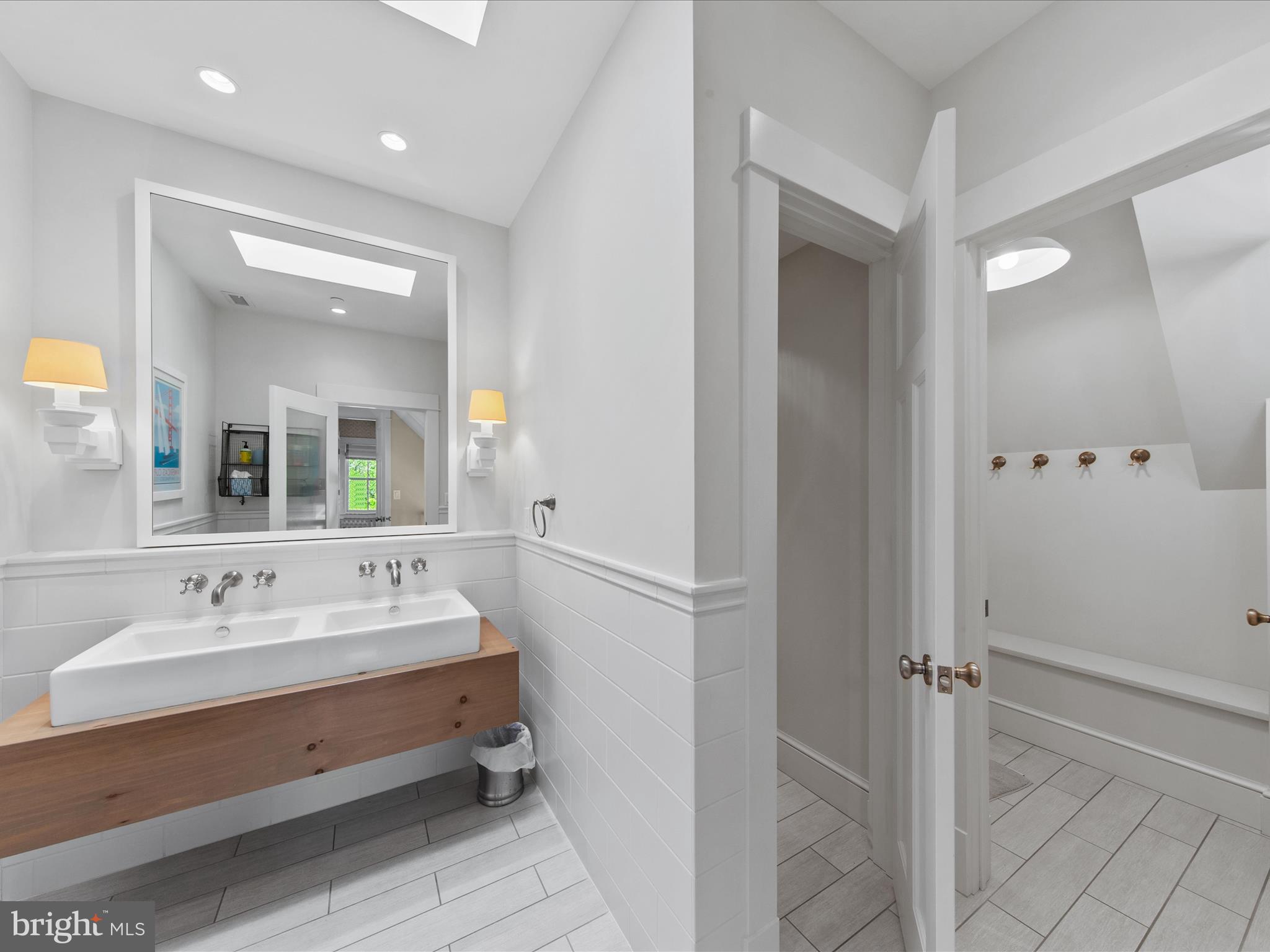 EASTON - Residential