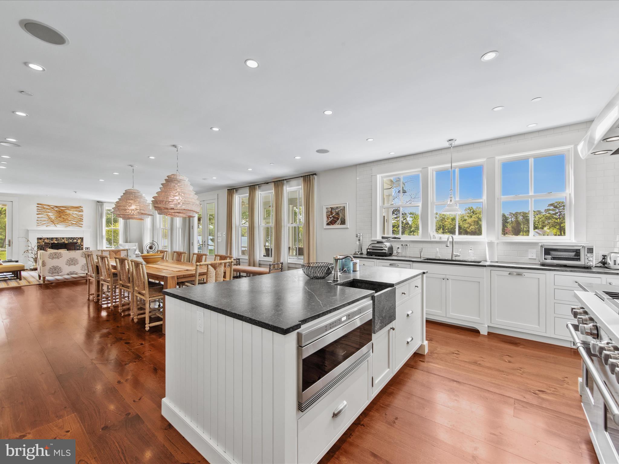 EASTON - Residential