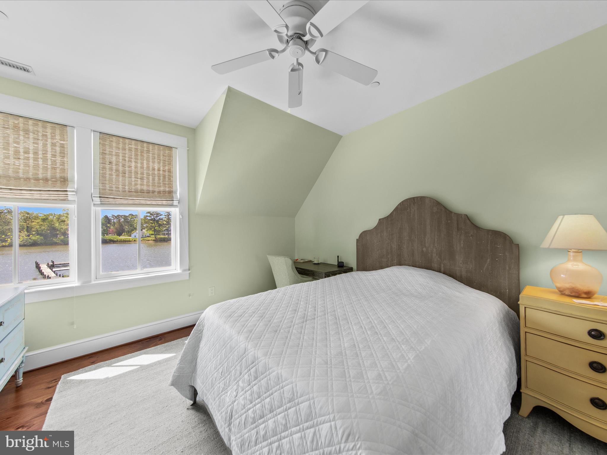 EASTON - Residential