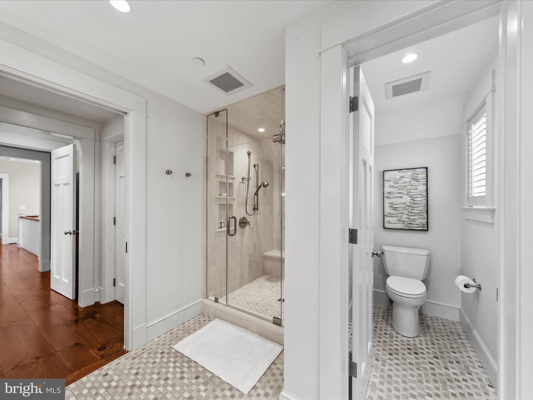 EASTON - Residential