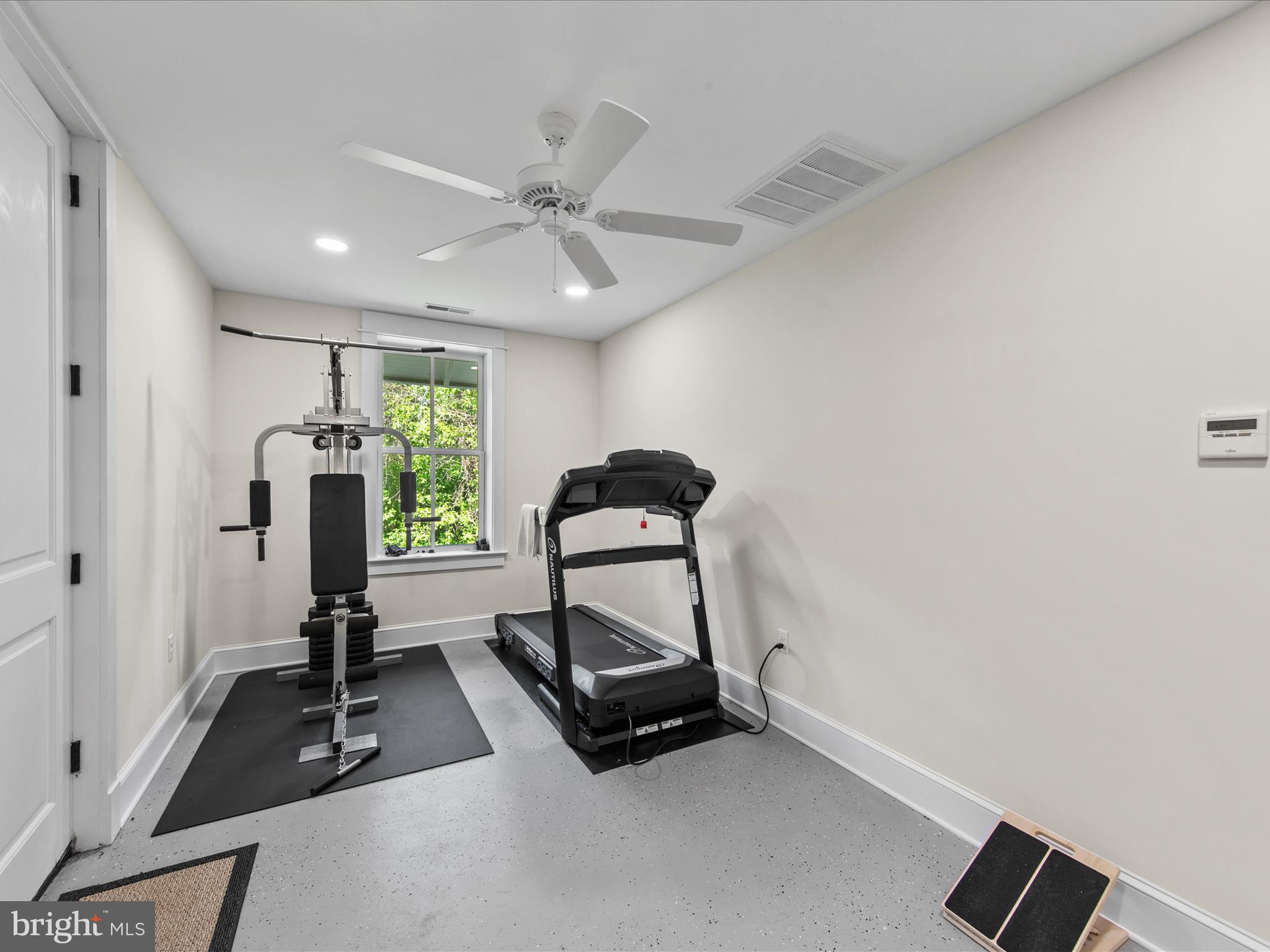 EASTON - Residential