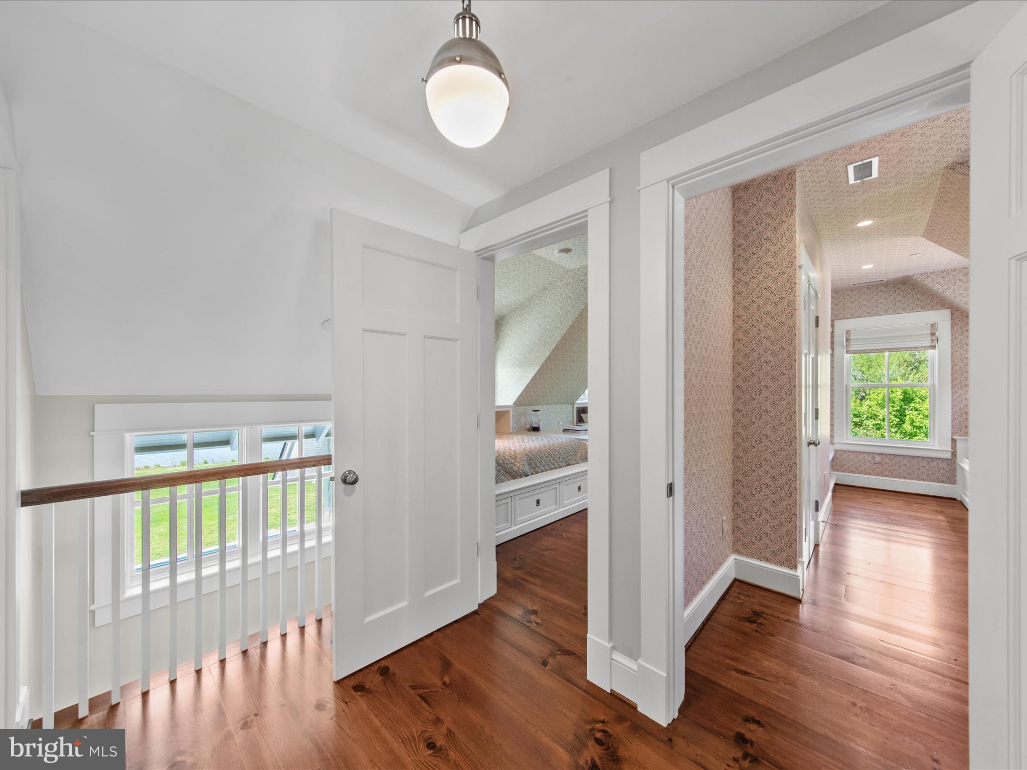 EASTON - Residential