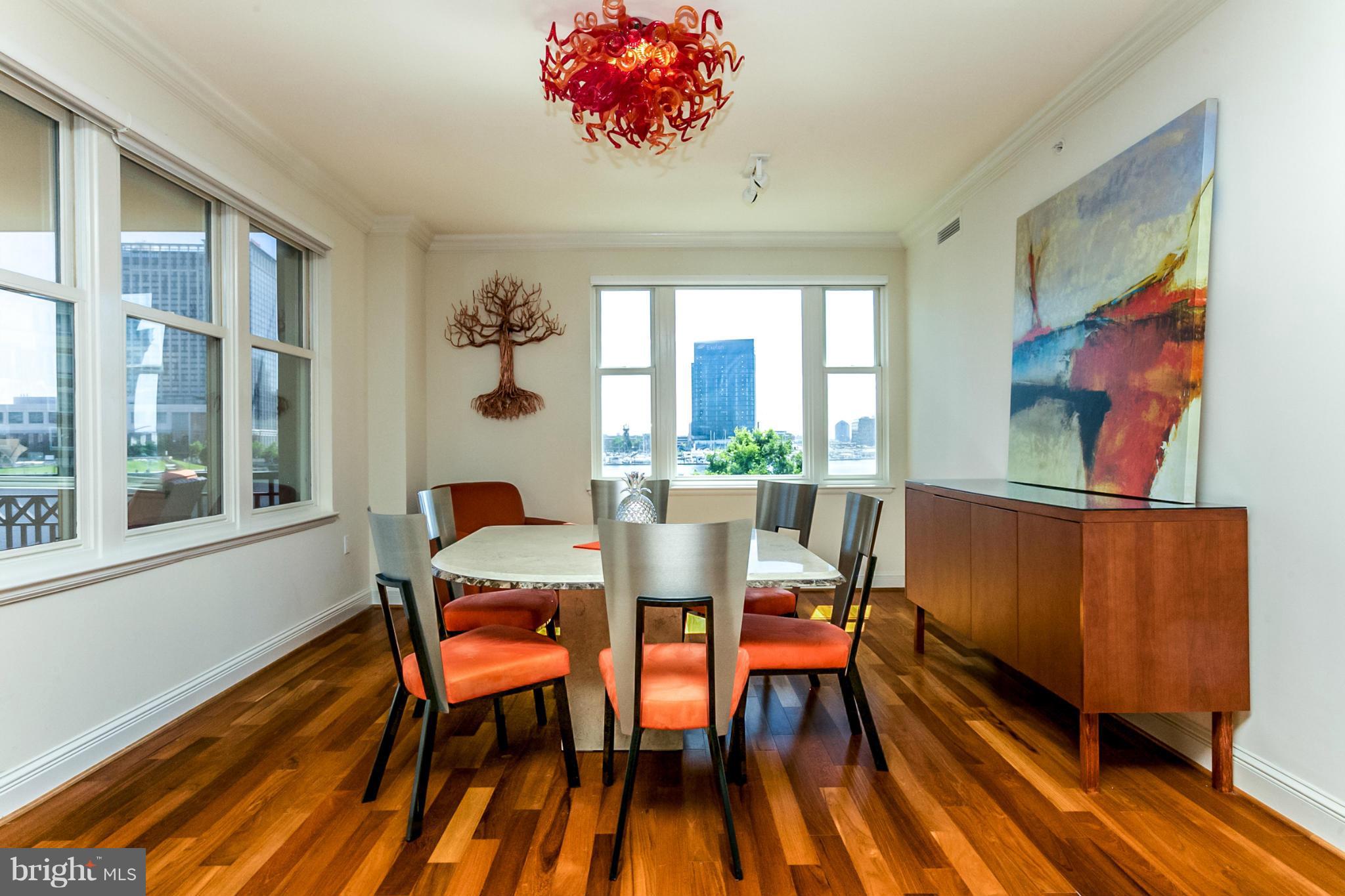 THE RITZ-CARLTON RESIDENCES - Residential