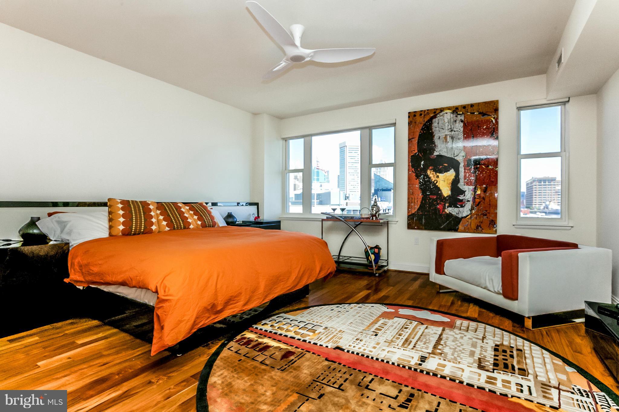 THE RITZ-CARLTON RESIDENCES - Residential