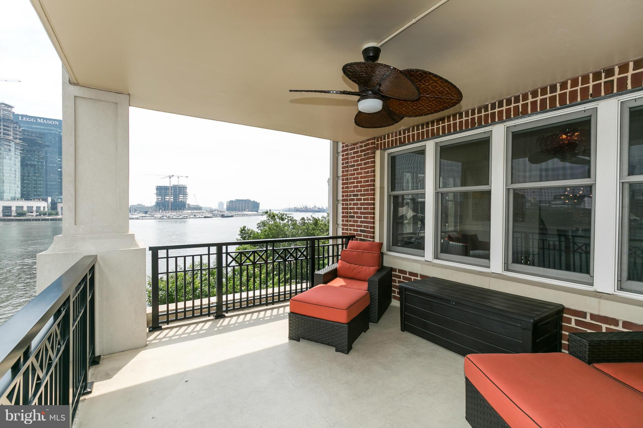 THE RITZ-CARLTON RESIDENCES - Residential