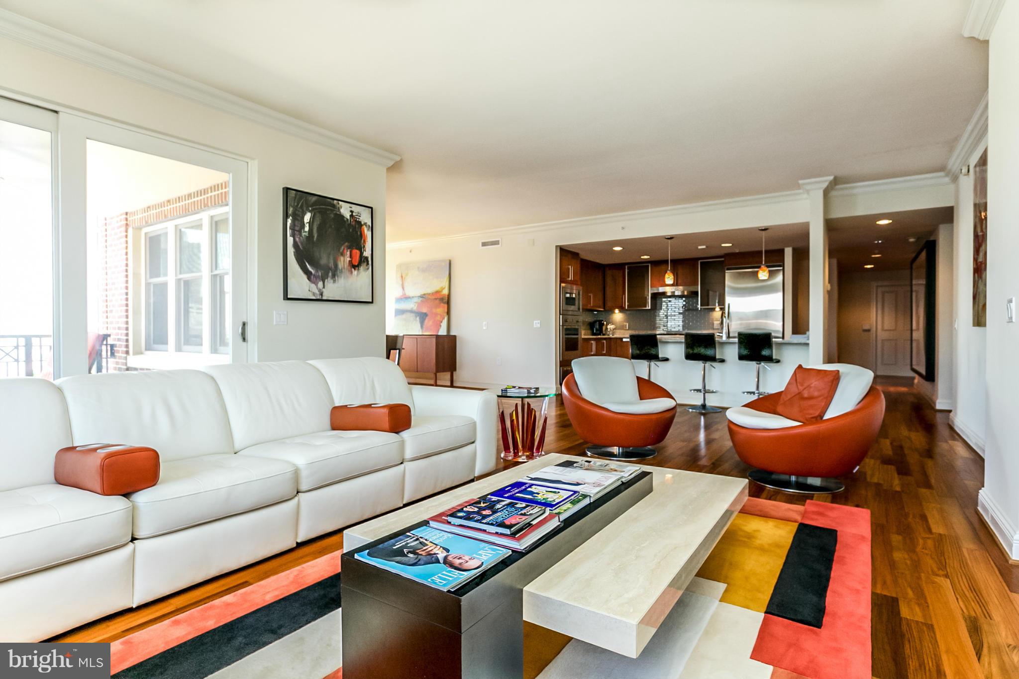 THE RITZ-CARLTON RESIDENCES - Residential