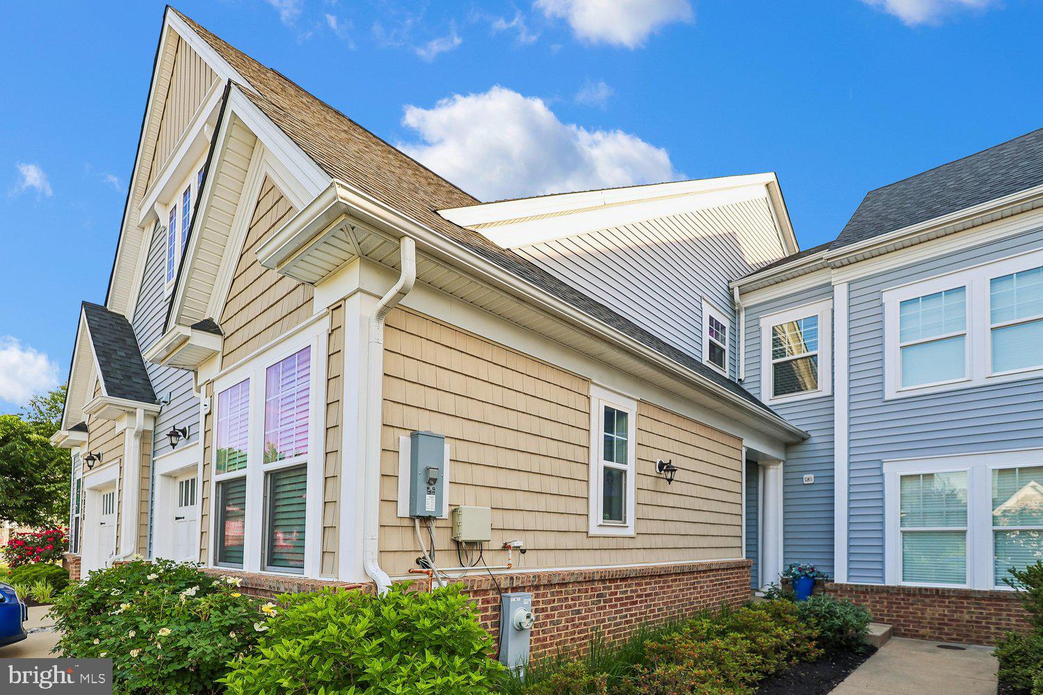3068 SPRING PEEPER COURT