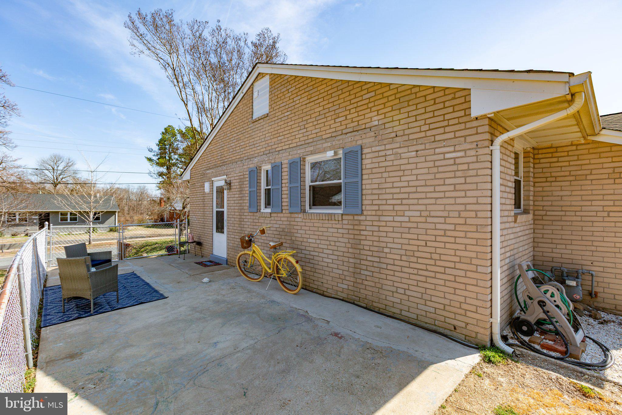 NORMANDY VILLAGE - Residential