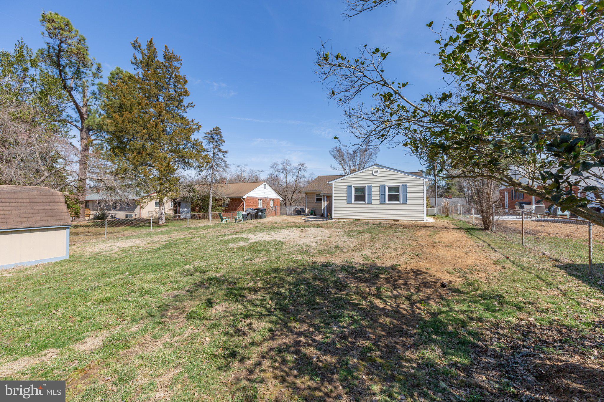 NORMANDY VILLAGE - Residential
