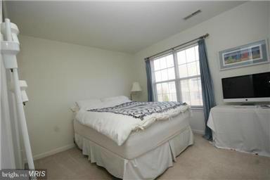 TRAILSIDE - Residential