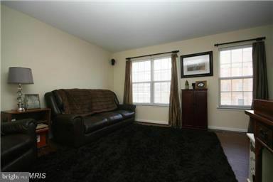 TRAILSIDE - Residential