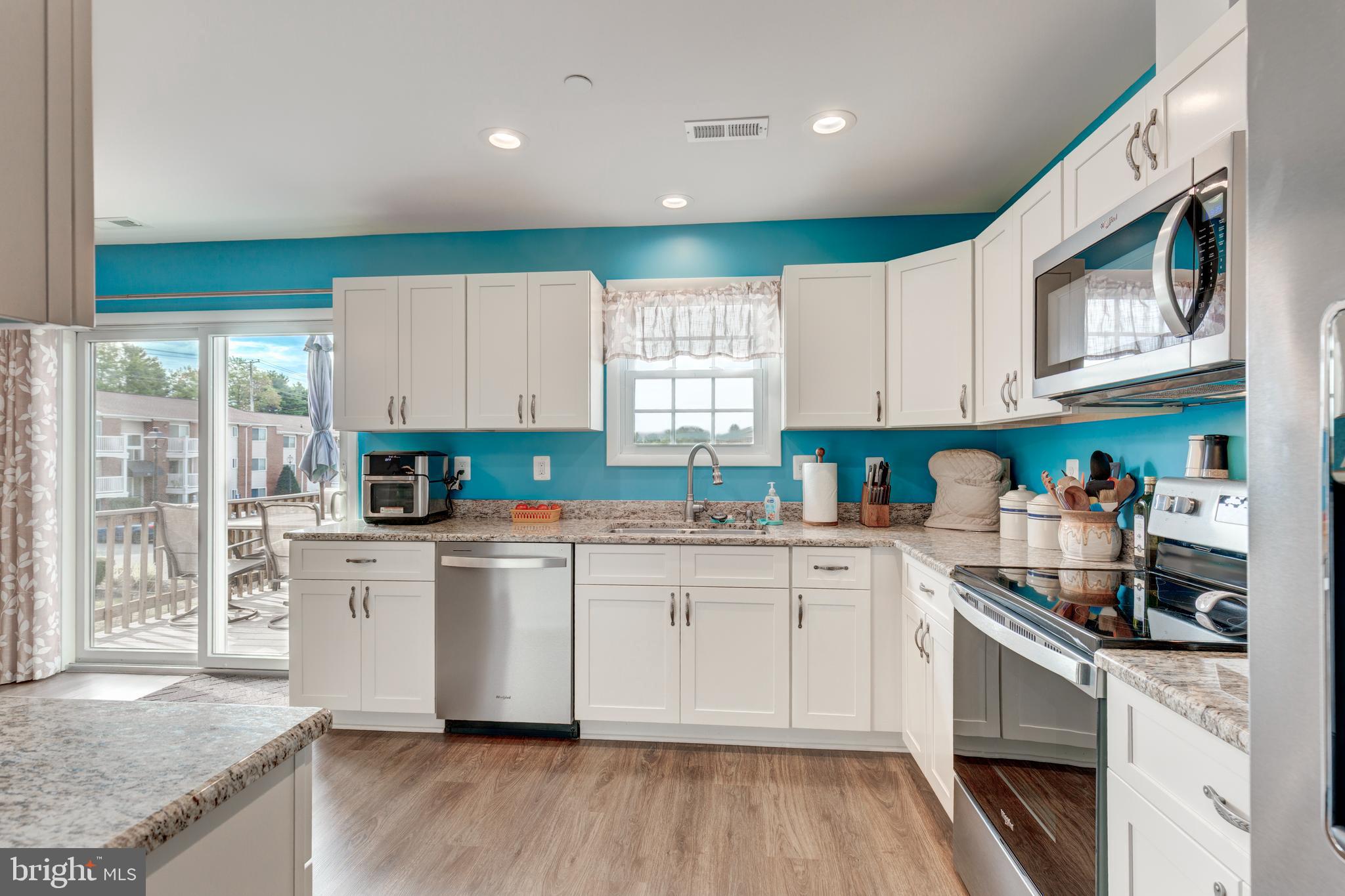 WASHINGTON CENTER - Residential