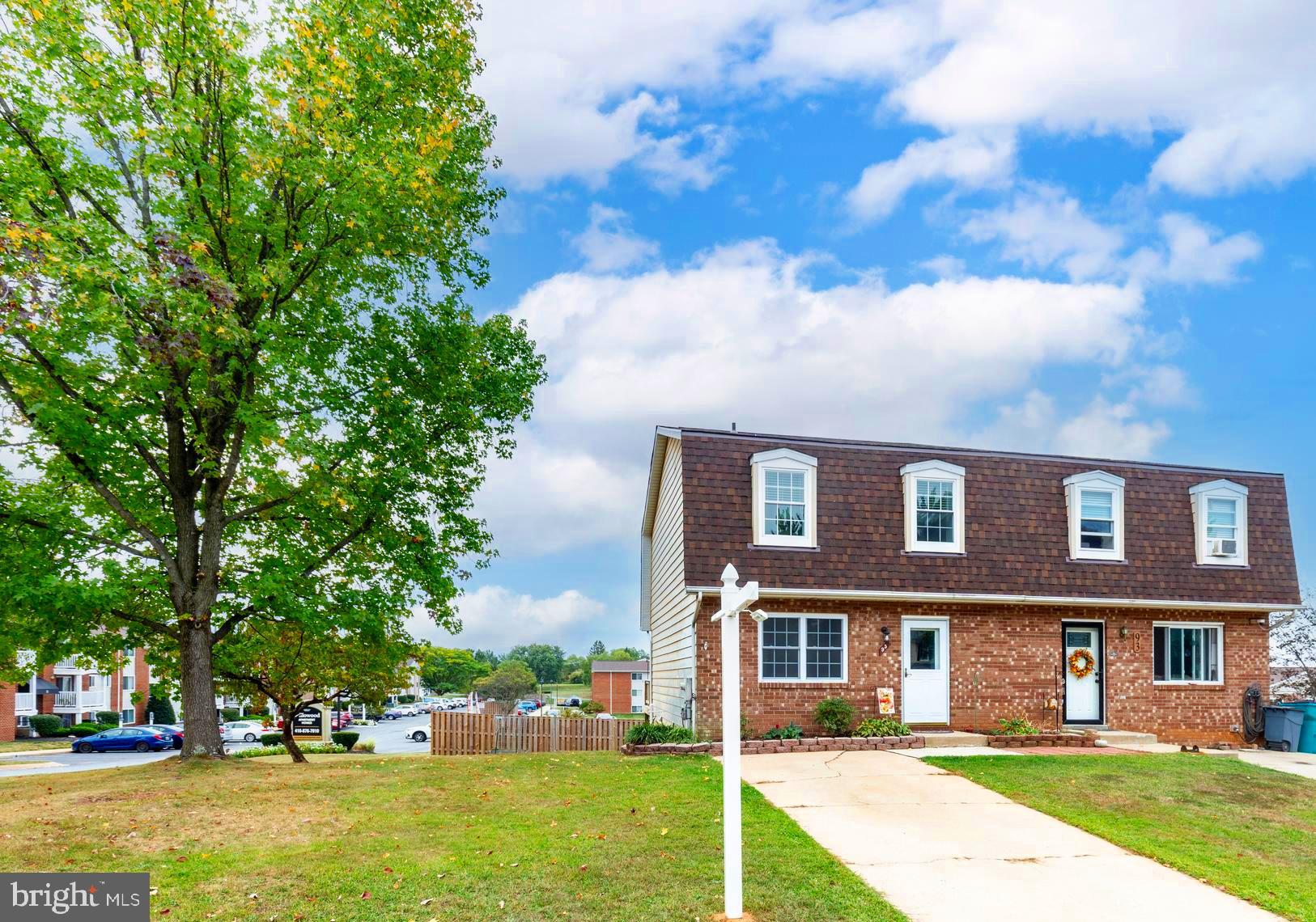 WASHINGTON CENTER - Residential