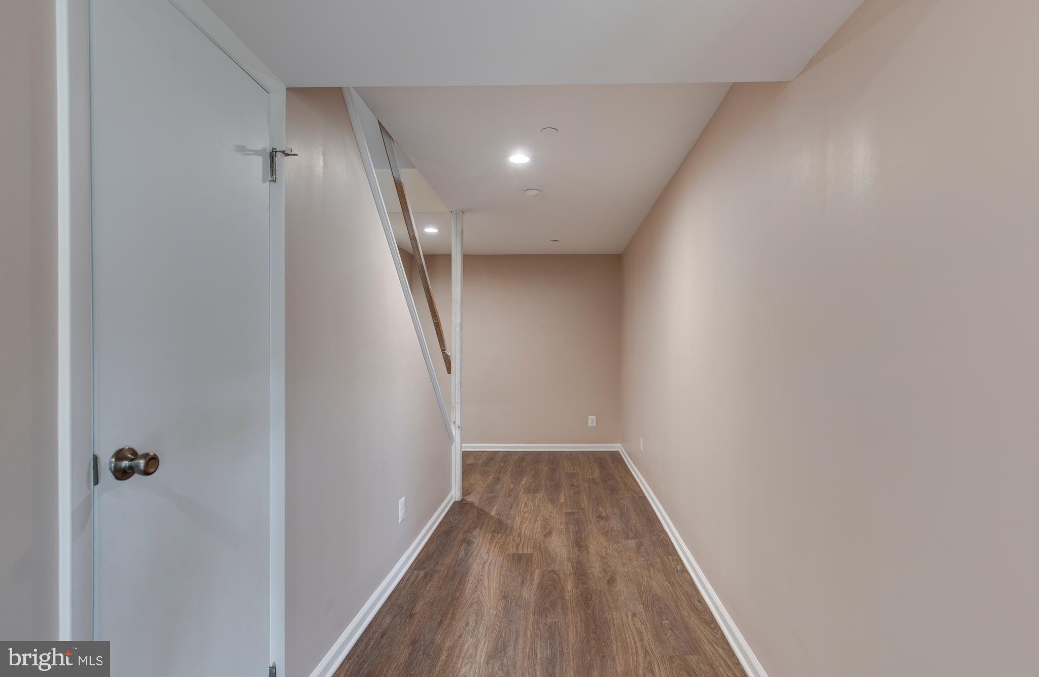 WASHINGTON CENTER - Residential