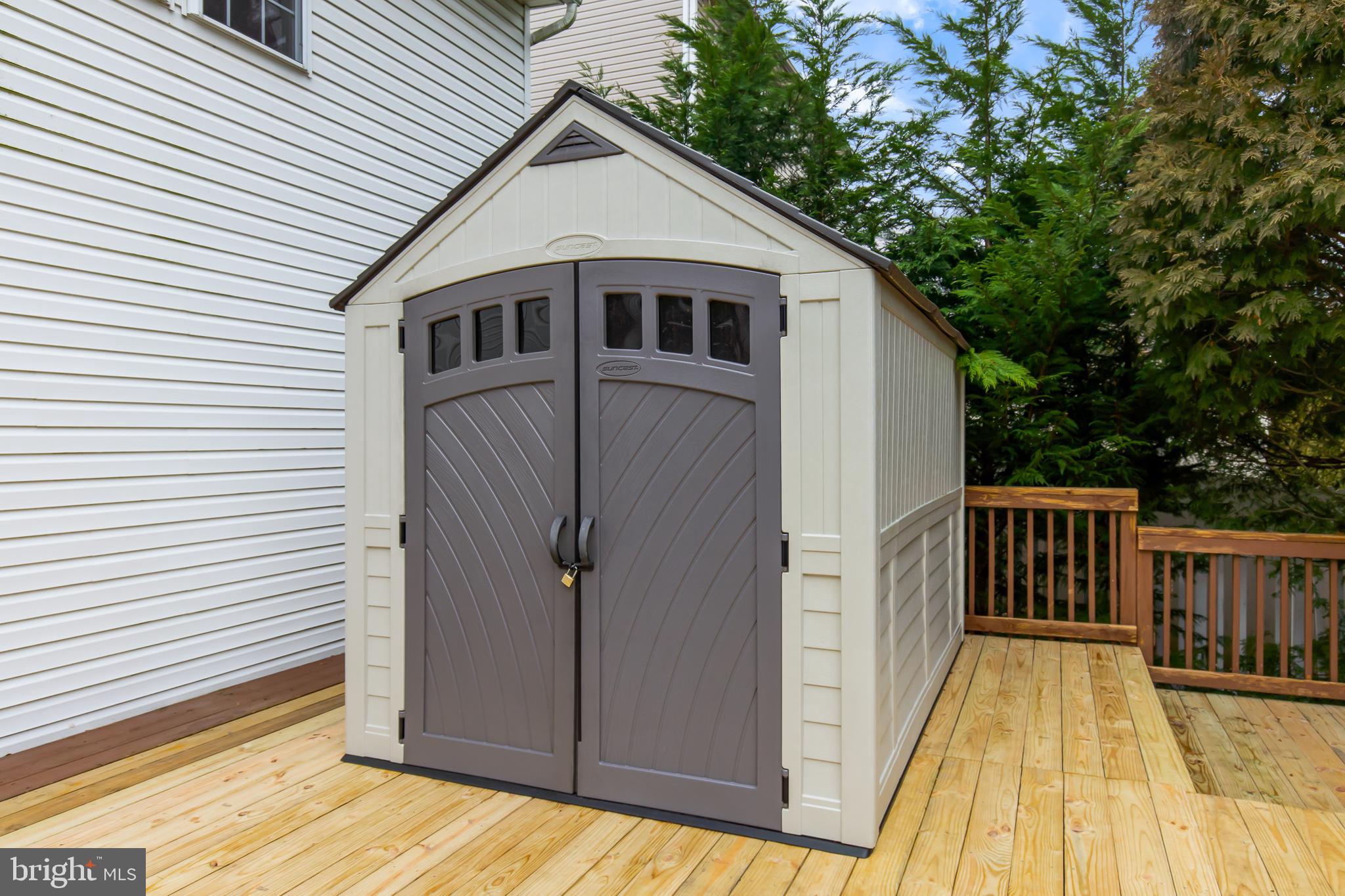 FURNACE KNOLL - Residential