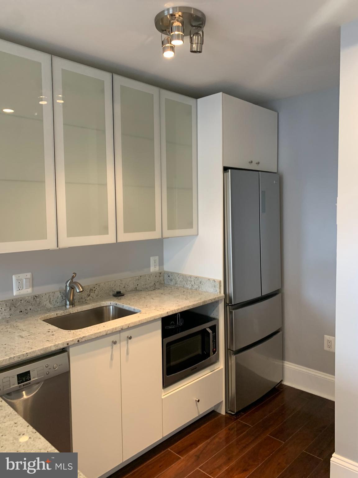 MOUNT VERNON PLACE HISTORIC DISTRICT - Residential Lease