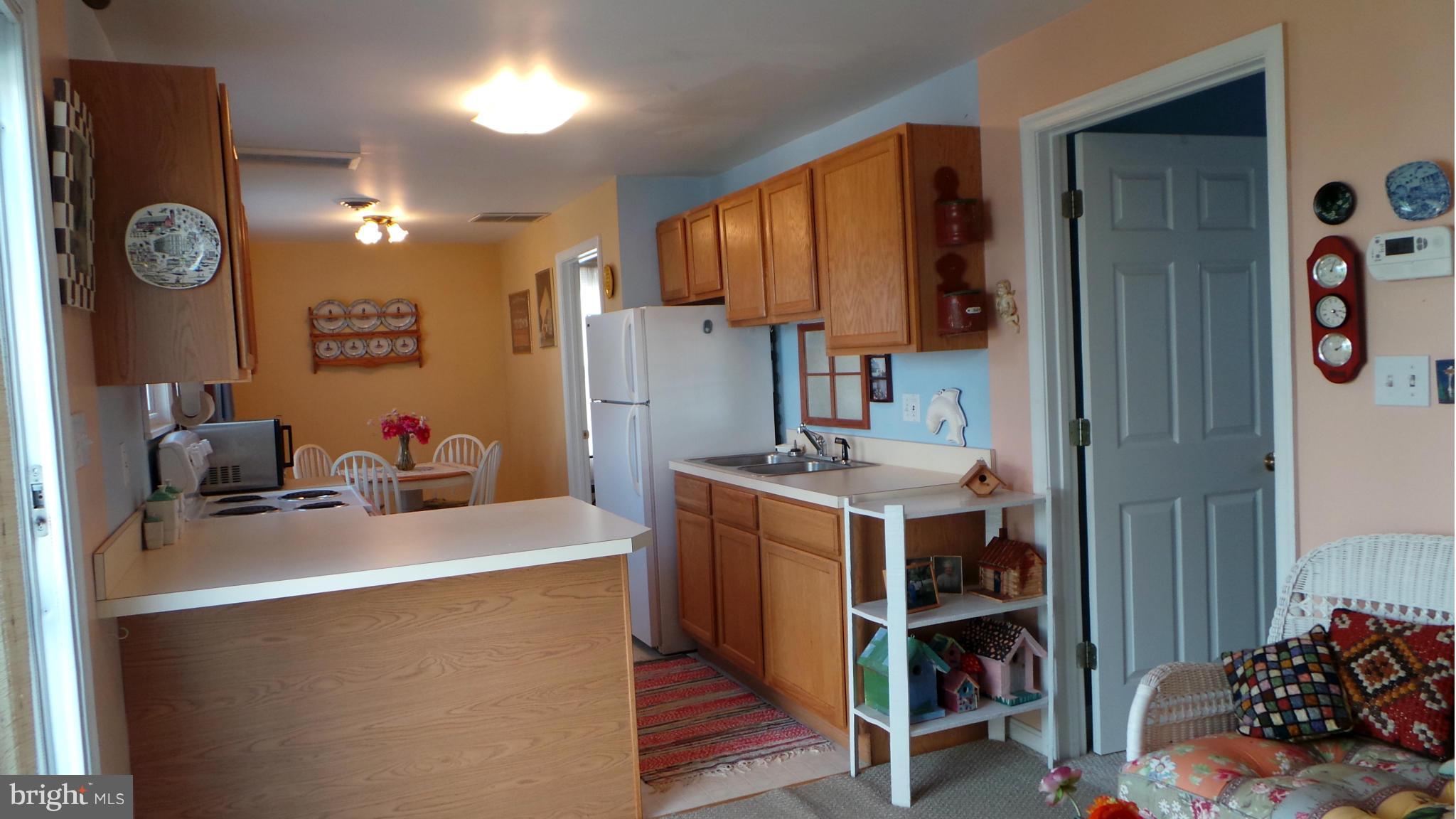 ROCKAWAY BEACH - Residential