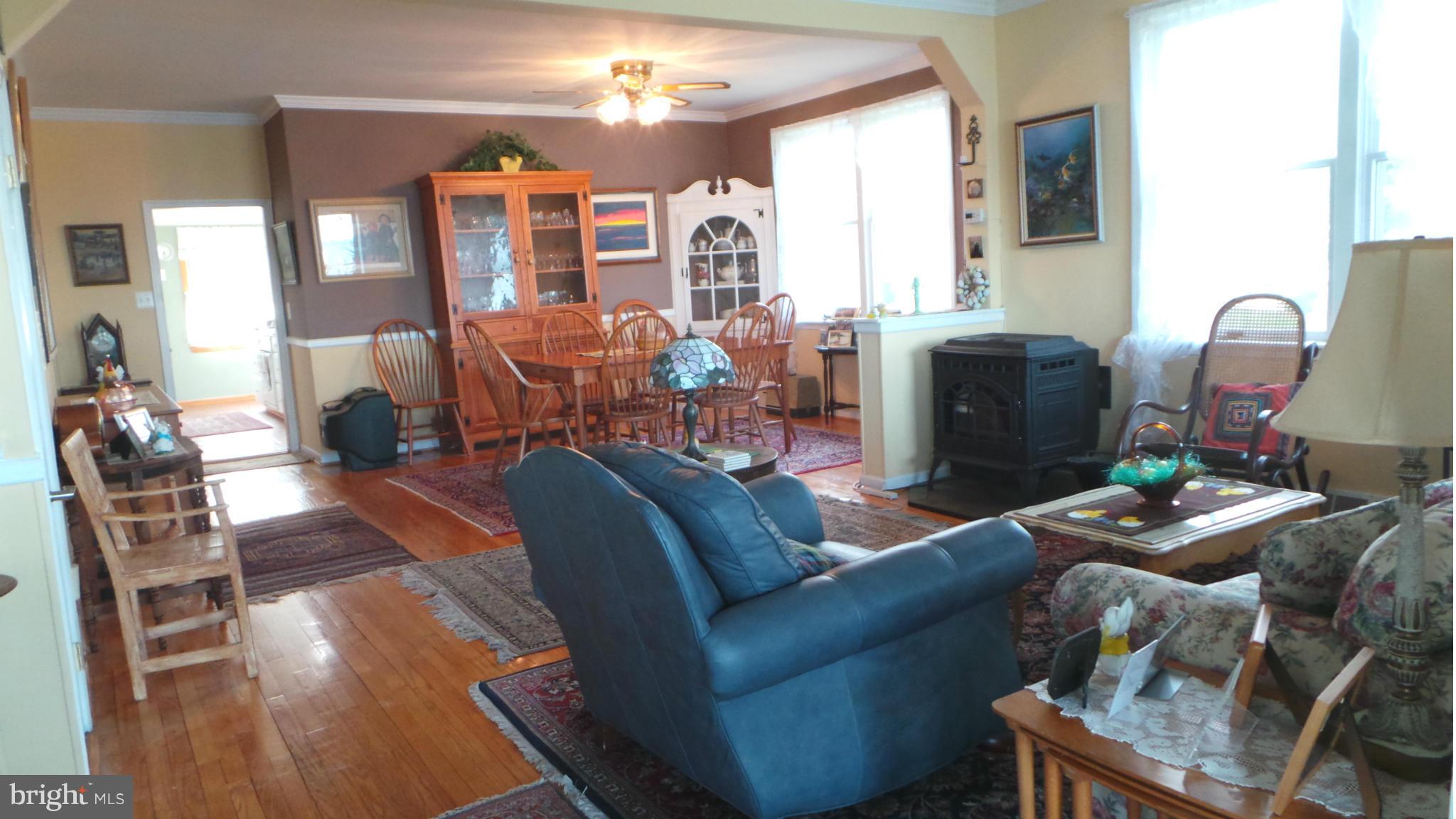 ROCKAWAY BEACH - Residential