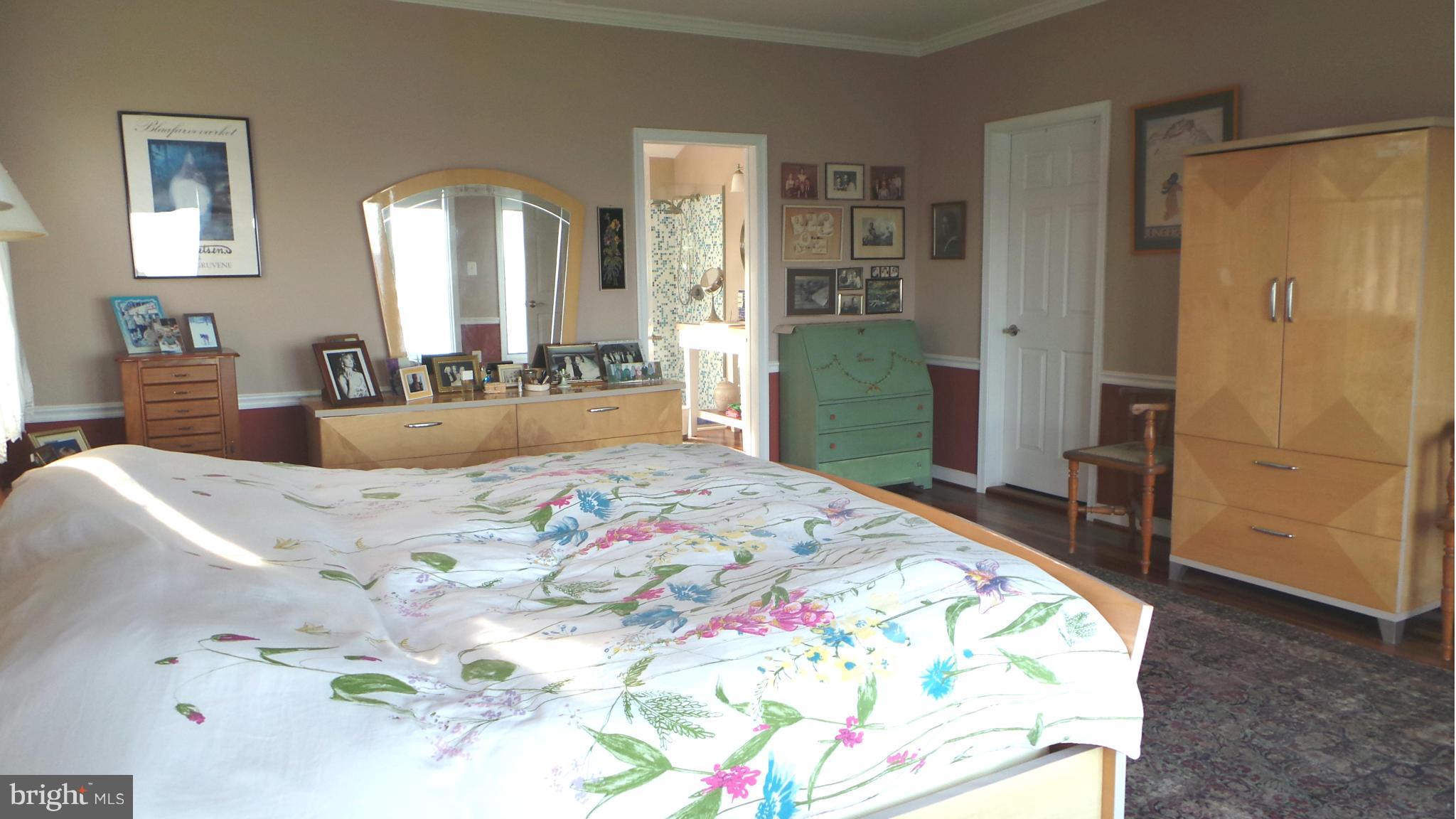 ROCKAWAY BEACH - Residential