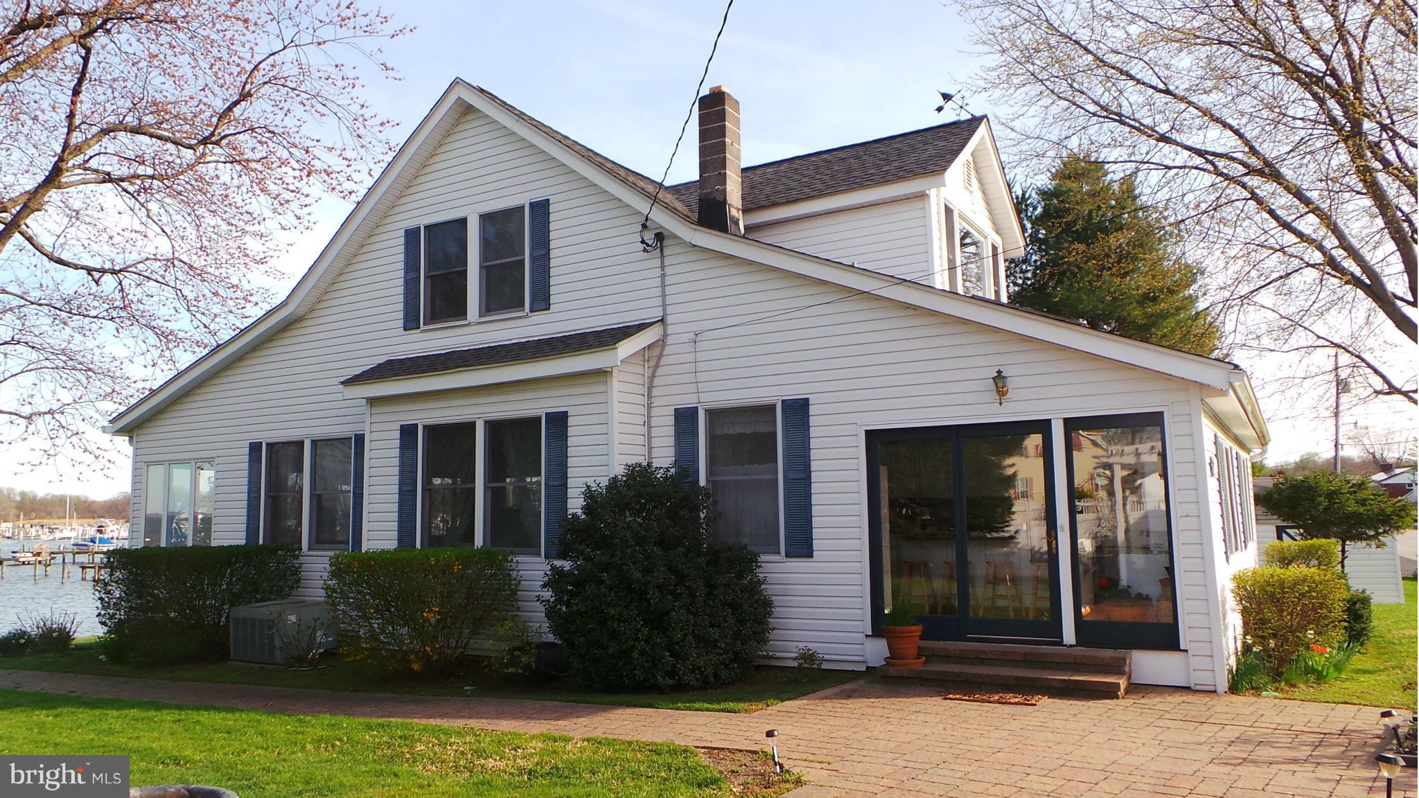 ROCKAWAY BEACH - Residential