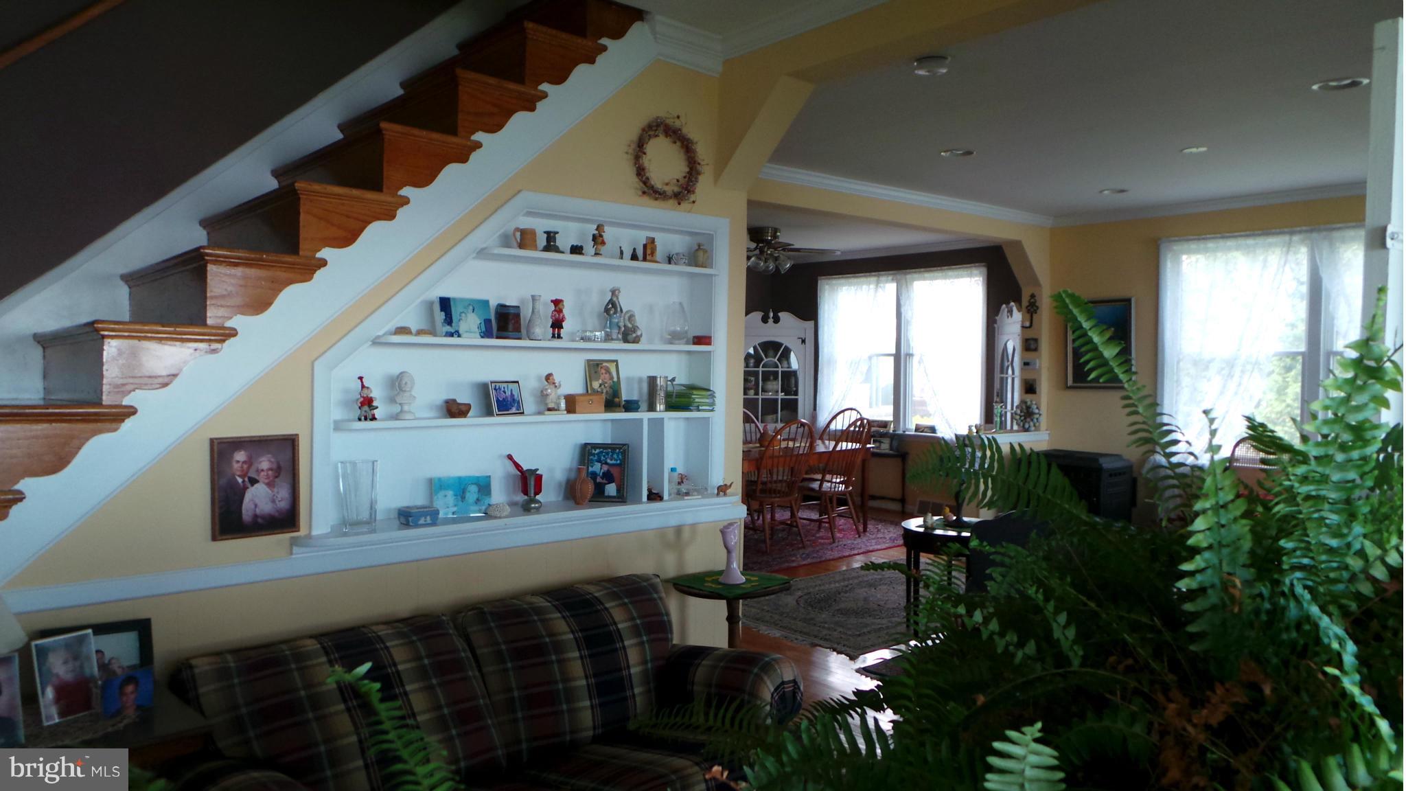 ROCKAWAY BEACH - Residential