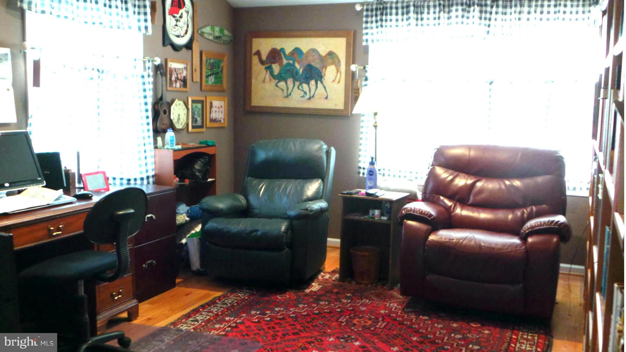 ROCKAWAY BEACH - Residential