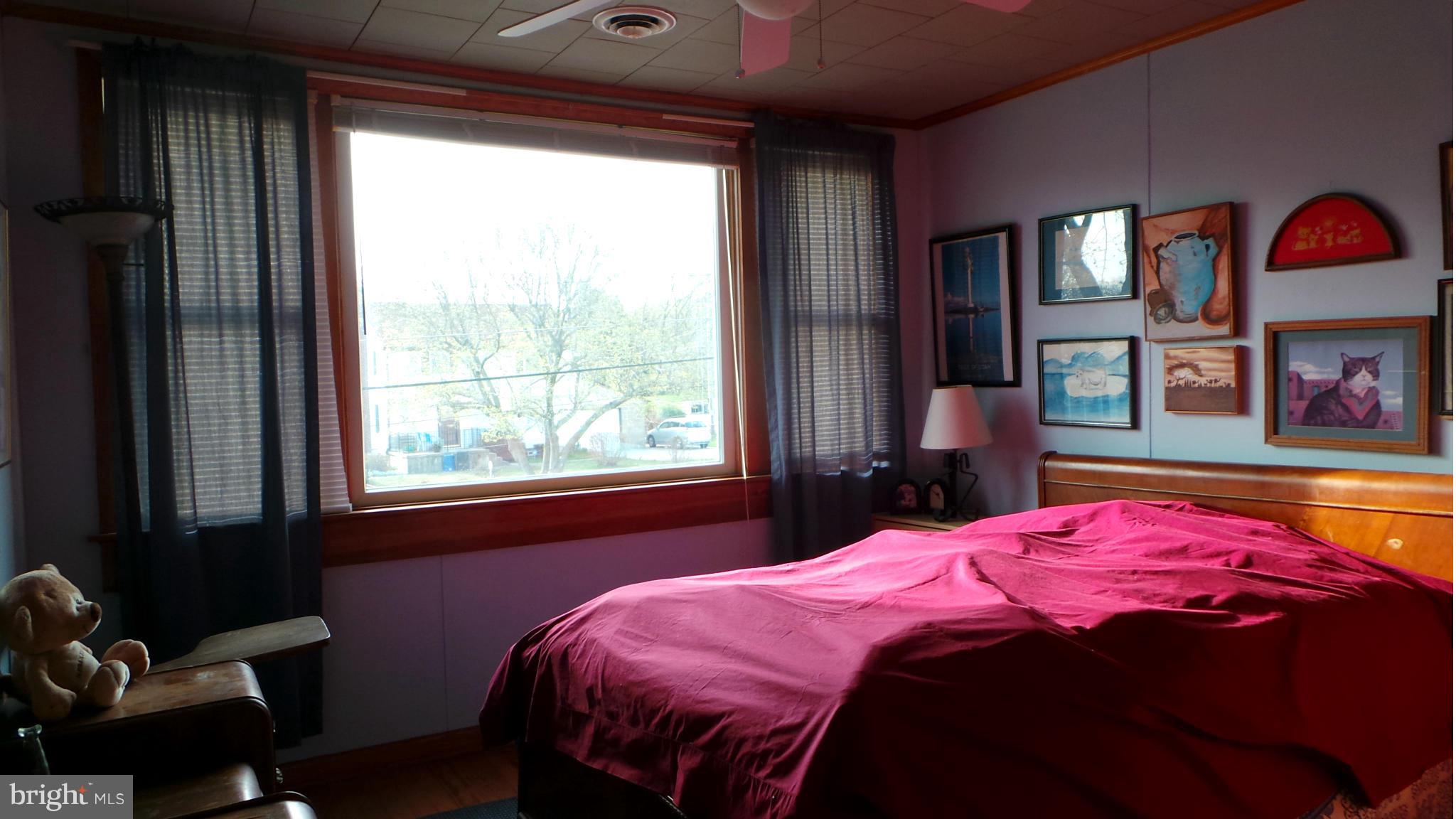 ROCKAWAY BEACH - Residential