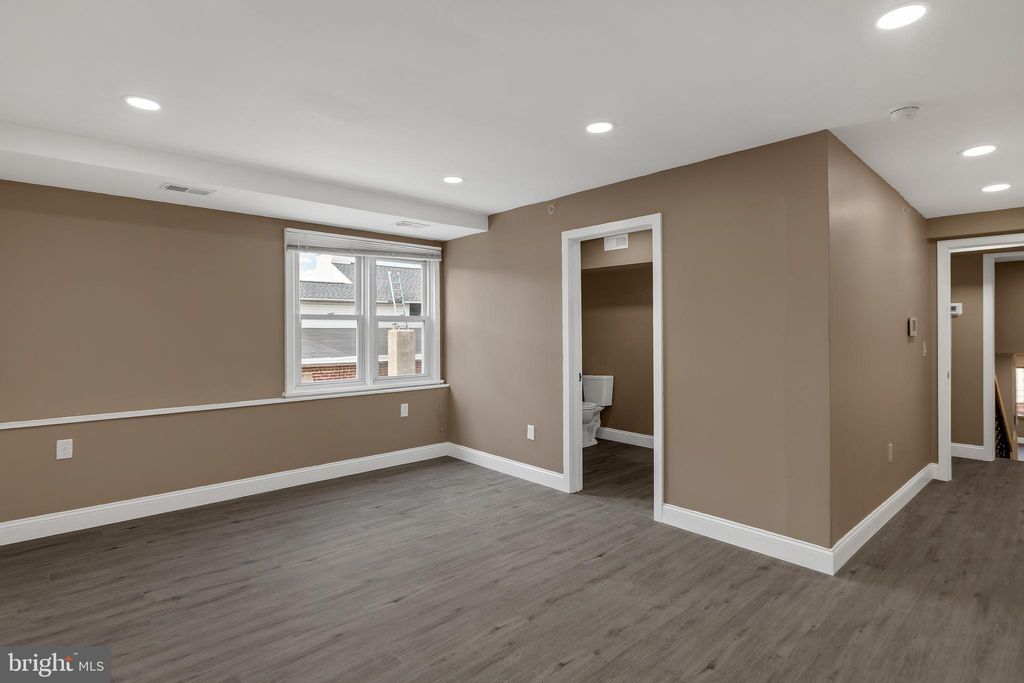 Photo of 314 Madison St #307, LANSDALE, PA 19446 (MLS # PAMC2163304)