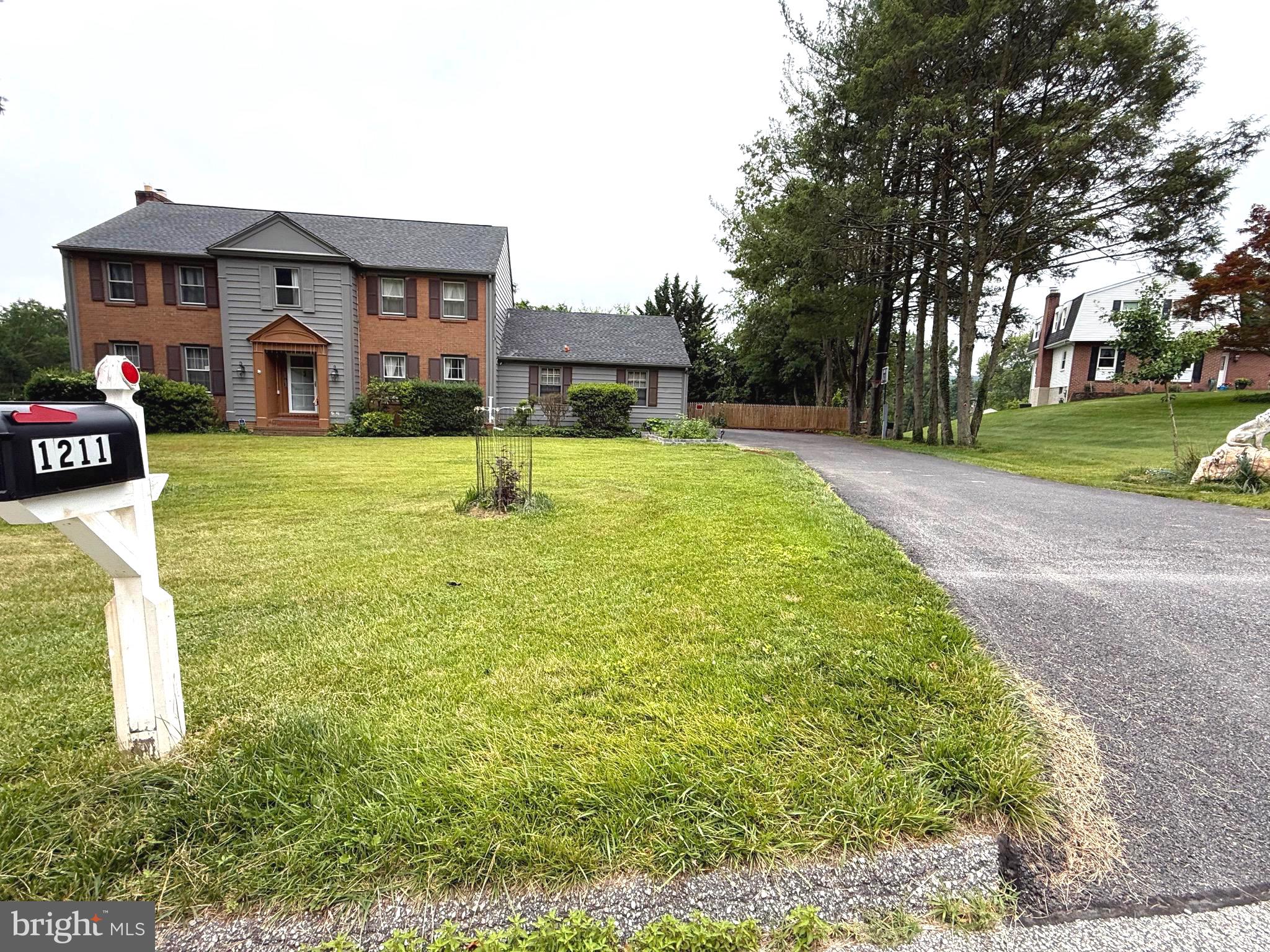 1211 TEMFIELD ROAD