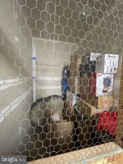 ISLAND CREEK - Residential Lease