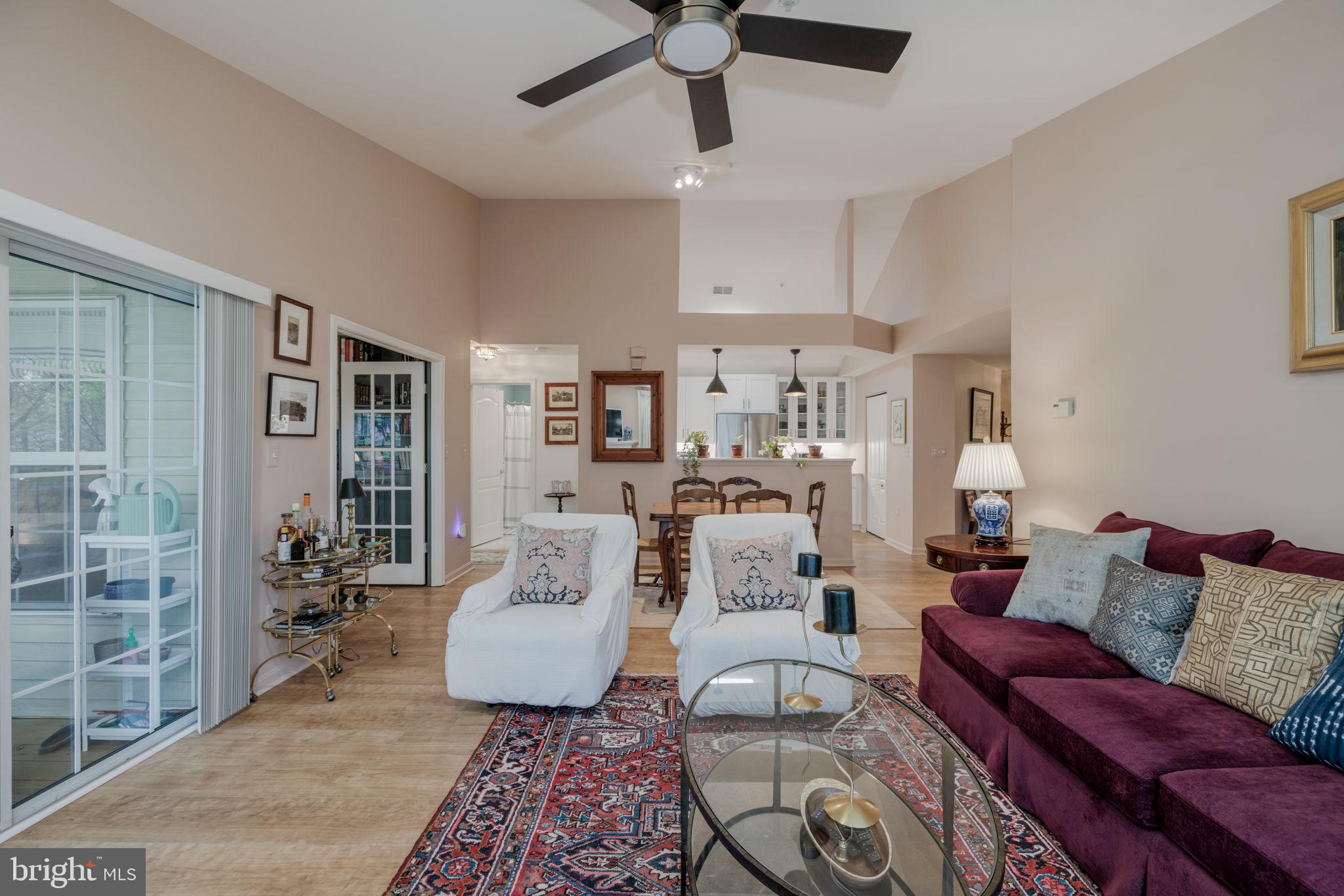 ISLAND CREEK - Residential Lease