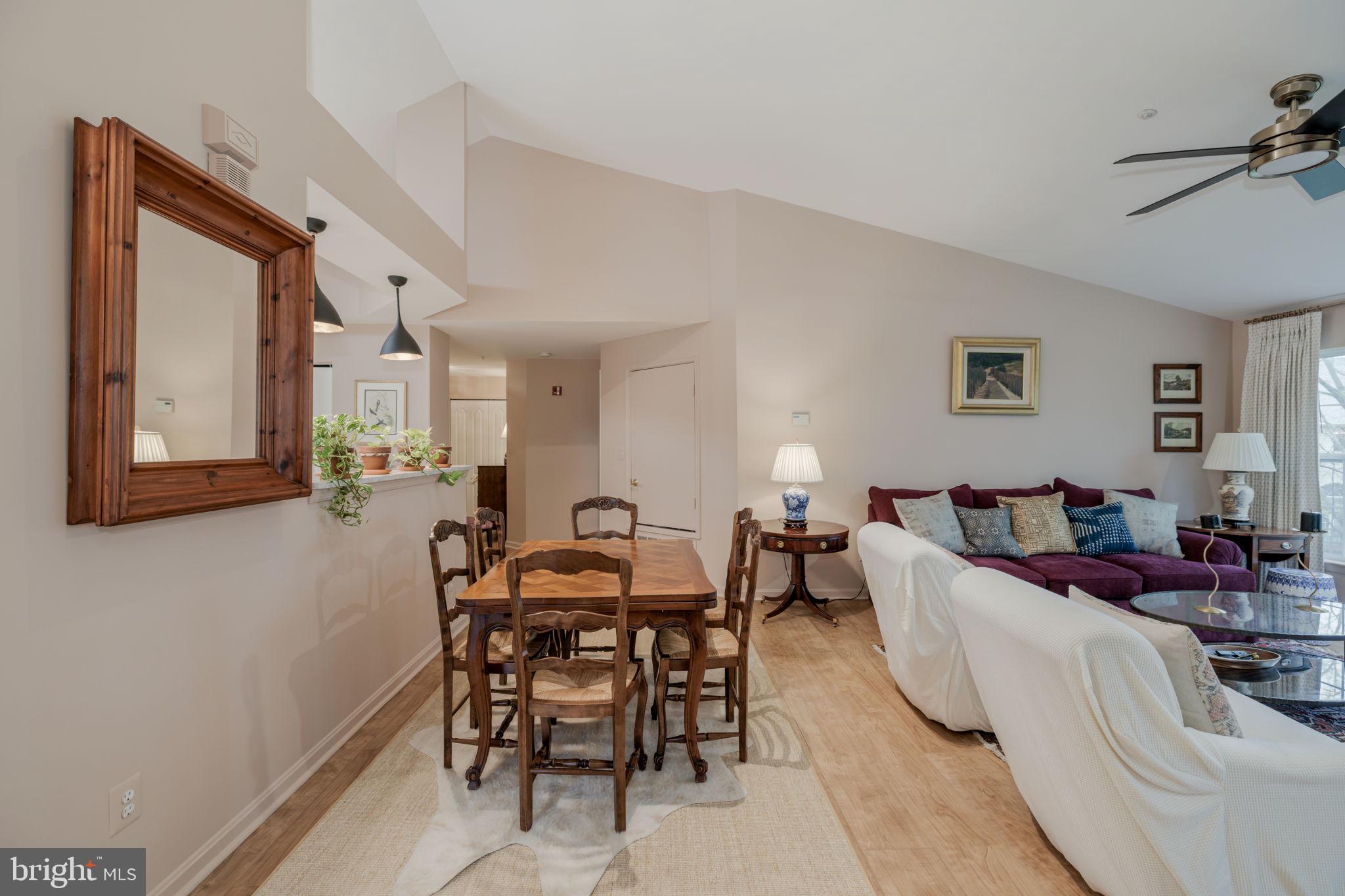 ISLAND CREEK - Residential Lease