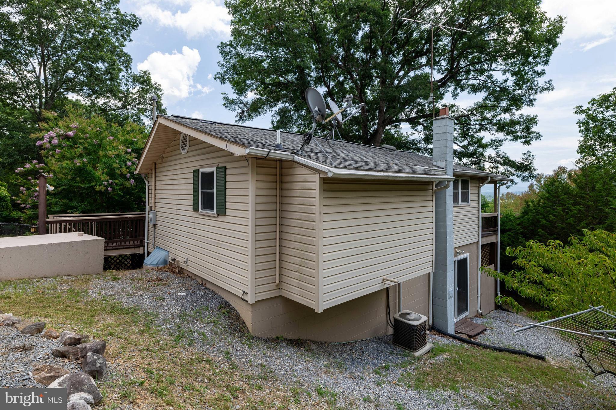 165 CROSS CREEK ROAD