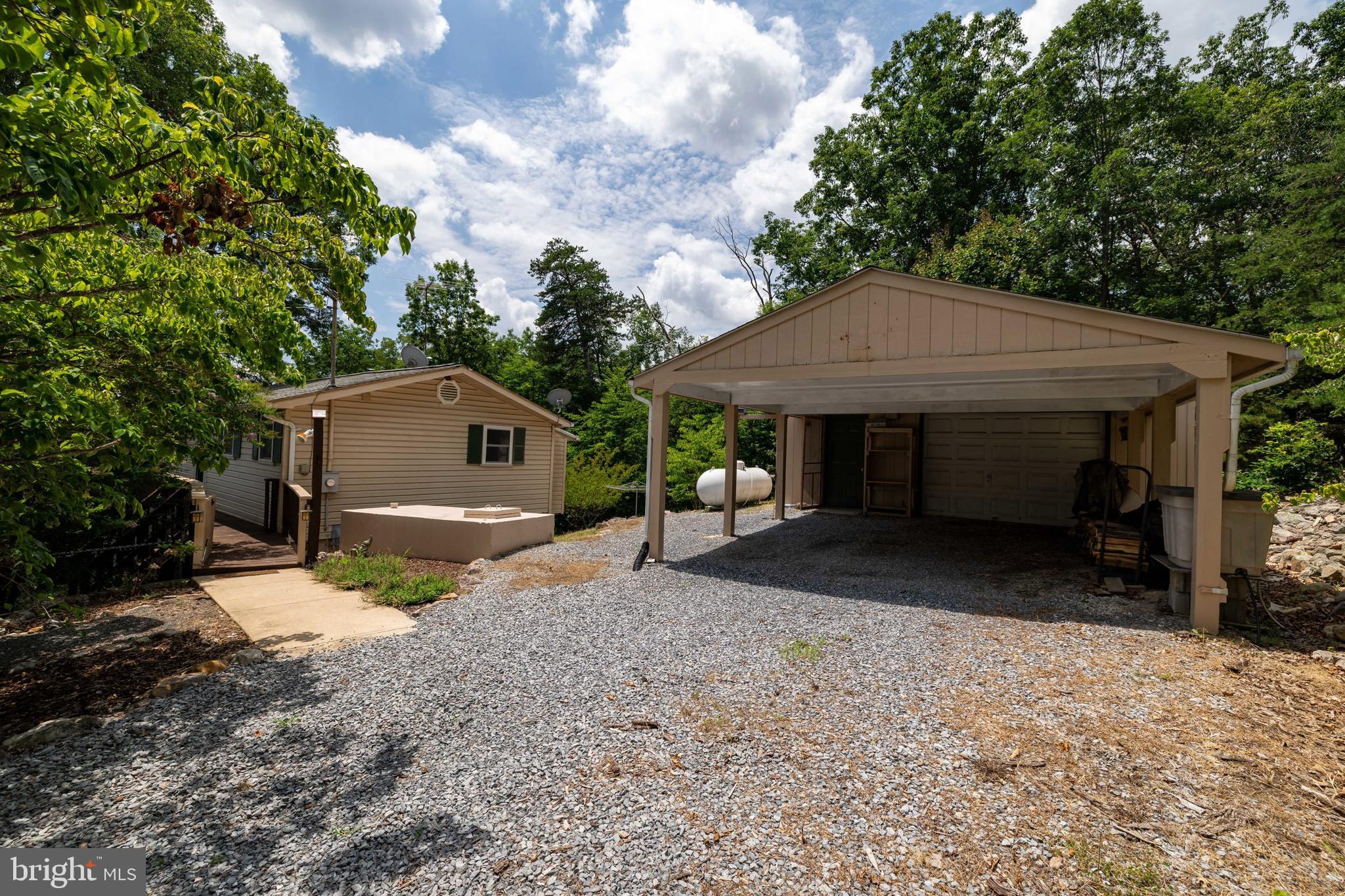 165 CROSS CREEK ROAD