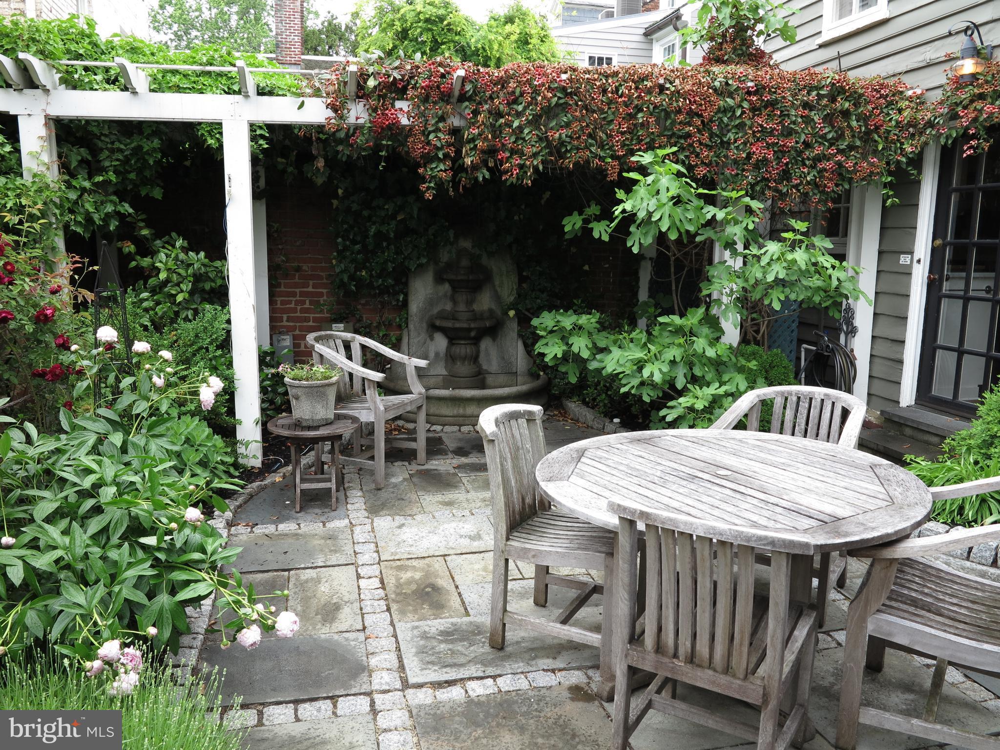 OLD TOWN - Residential