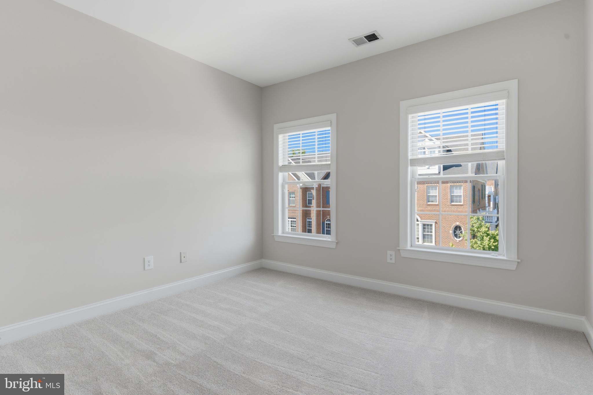 THE VINEYARDS OF ANNAPOLIS - Residential
