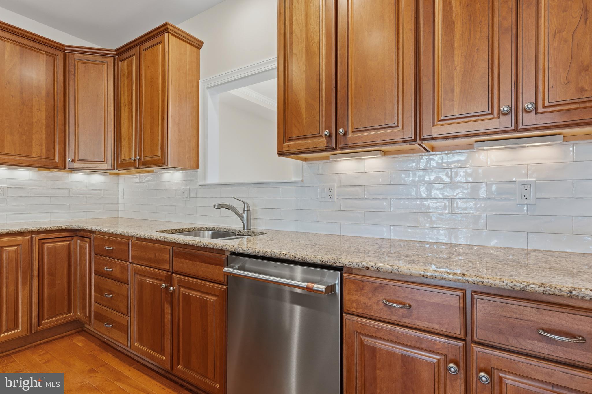 THE VINEYARDS OF ANNAPOLIS - Residential