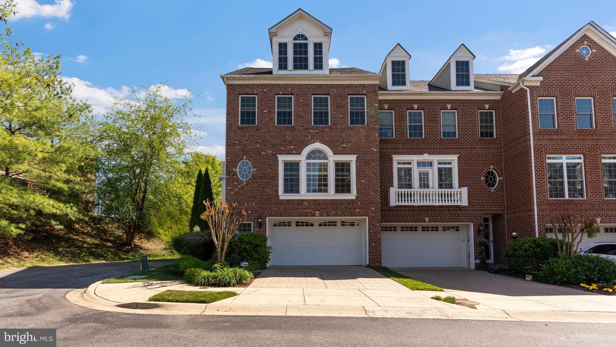 THE VINEYARDS OF ANNAPOLIS - Residential