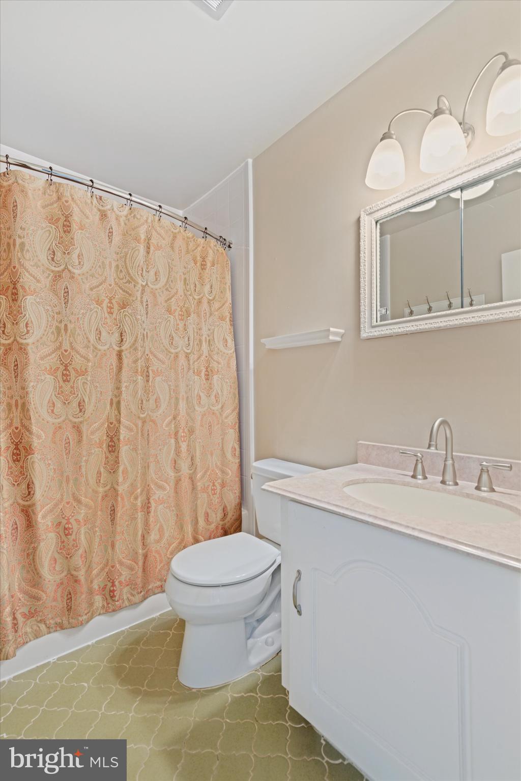 HAVERFORD VIL - Residential