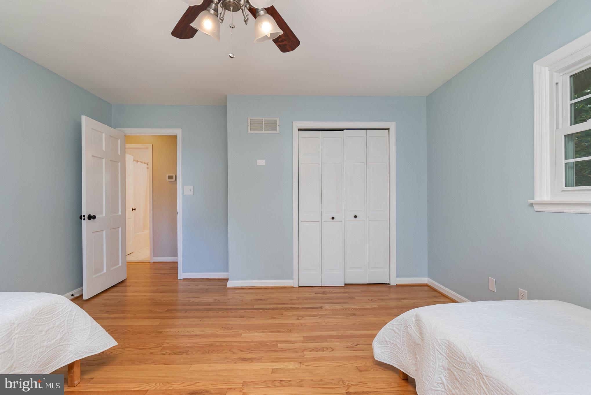 MORGAN PARK - Residential